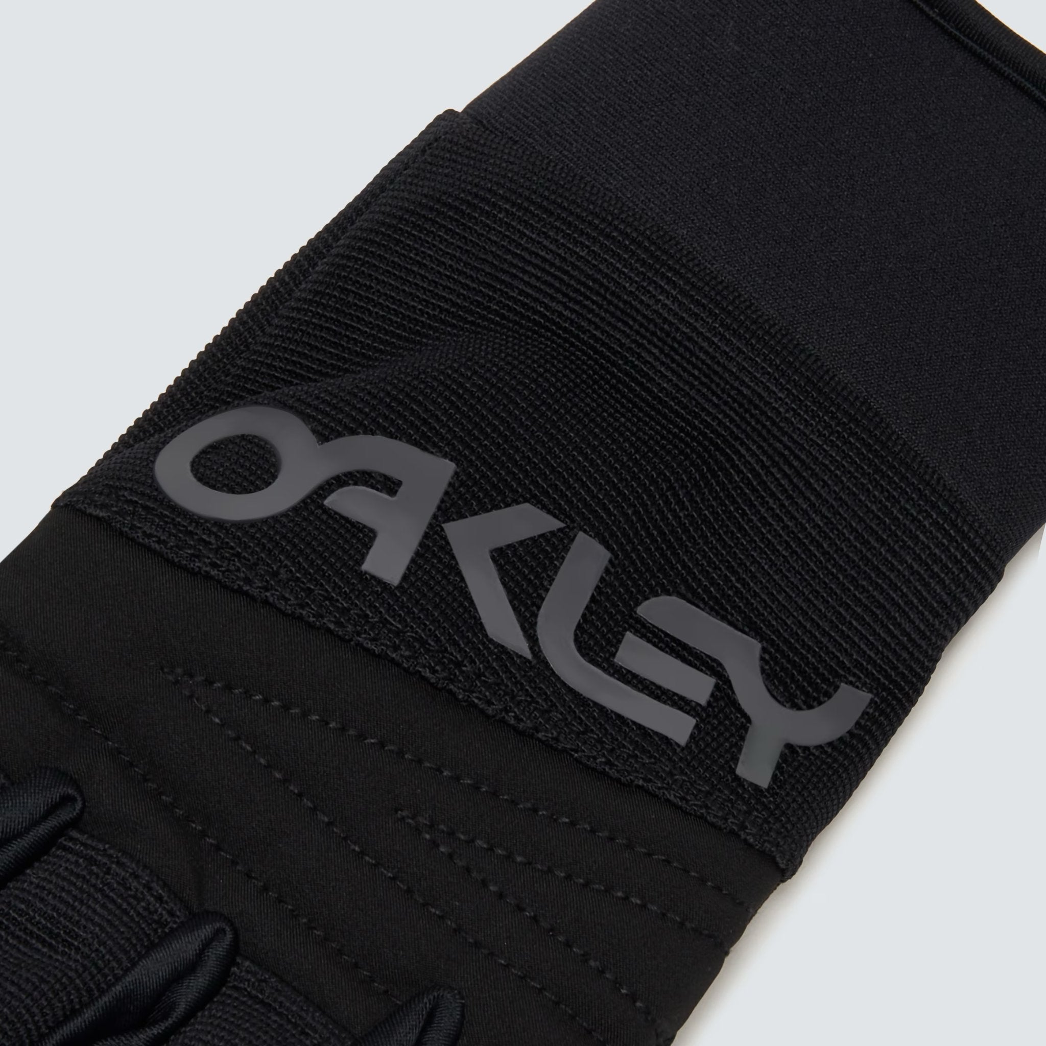 Oakley 2025 pilot factory